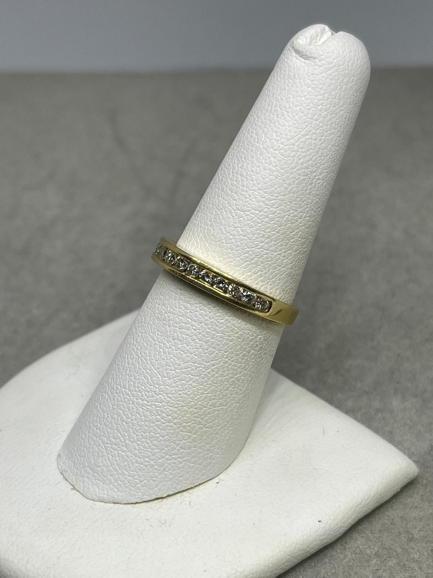 0.56 Carat Natural Diamond 14k Yellow Gold Wedding Band (Size 7.25)