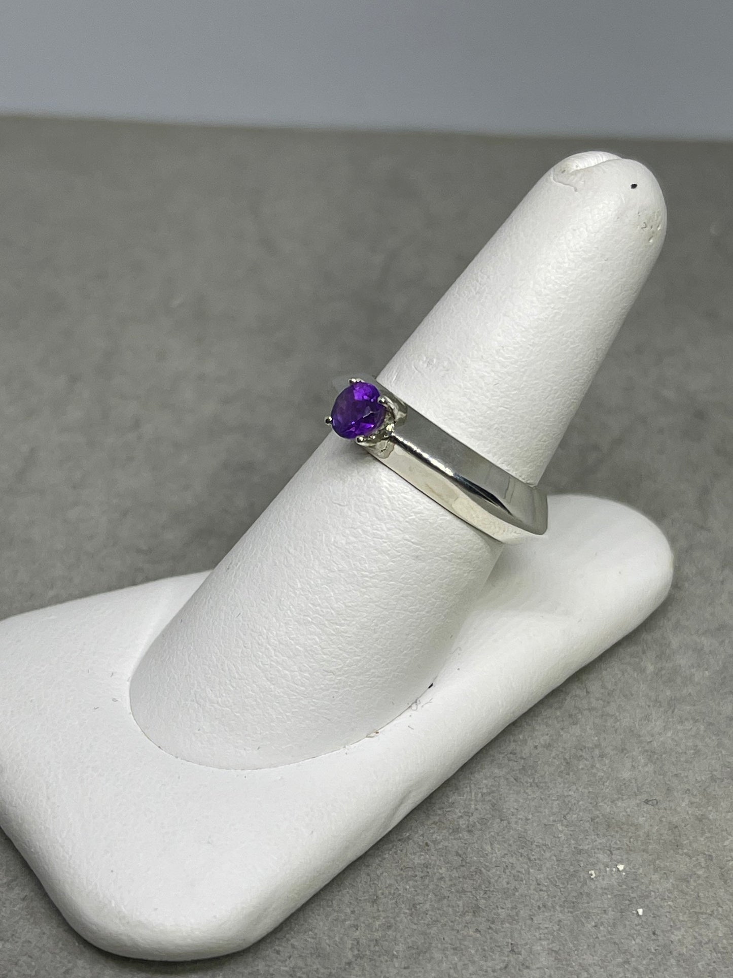 Natural Amethyst Sterling Silver Ring (Size 8.25)