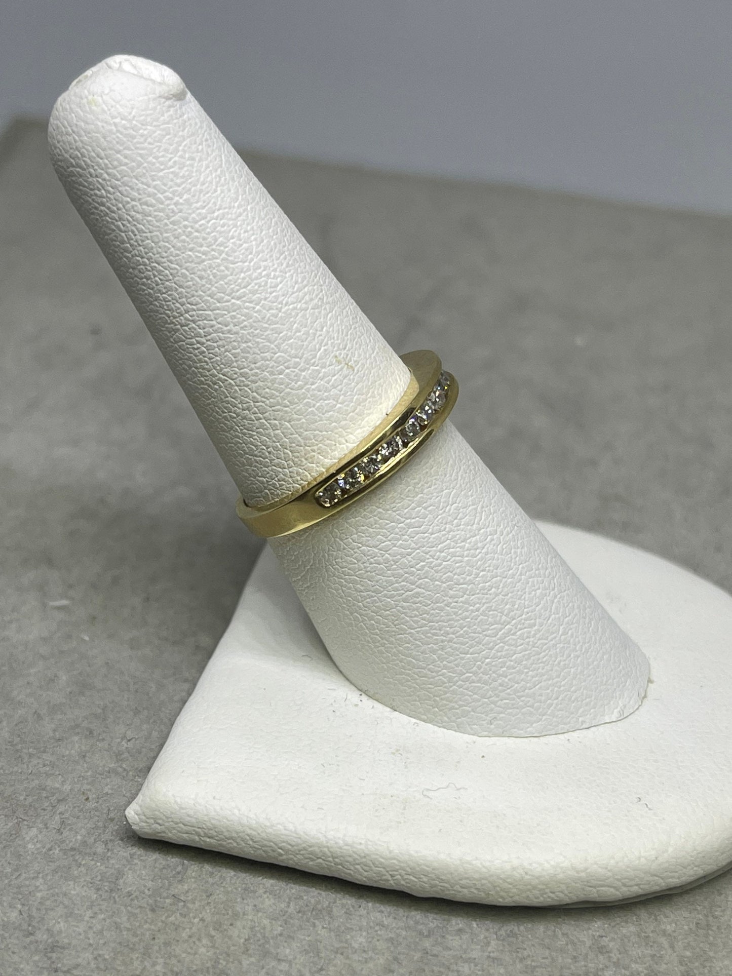 0.56 Carat Natural Diamond 14k Yellow Gold Wedding Band (Size 7.25)