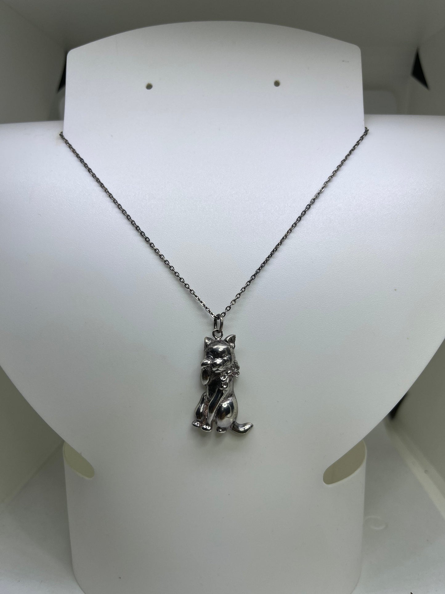 Handmade Cat Sterling Silver Pendant & Necklace