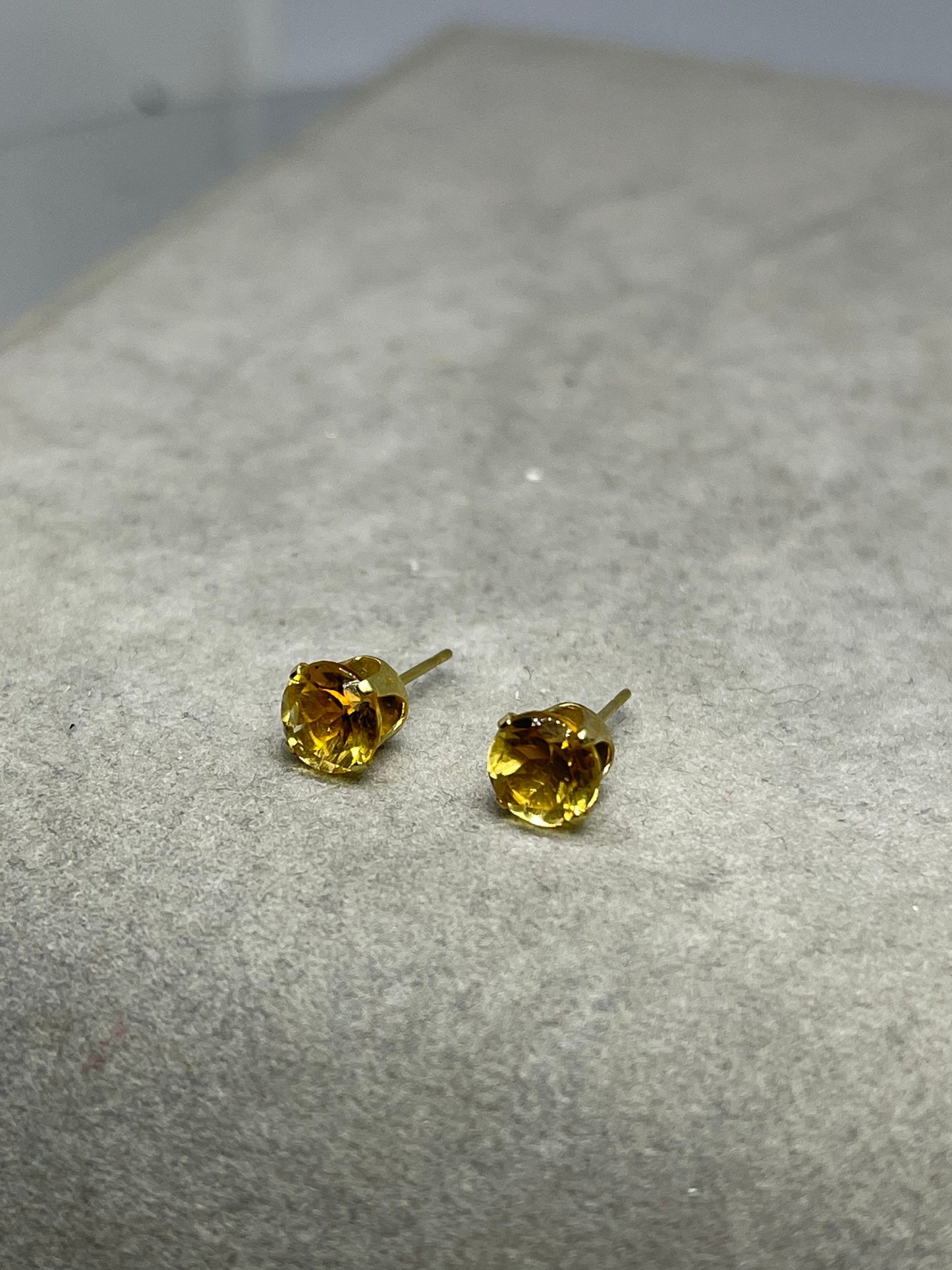 Natural Citrine 14k Yellow Gold Stud Earrings