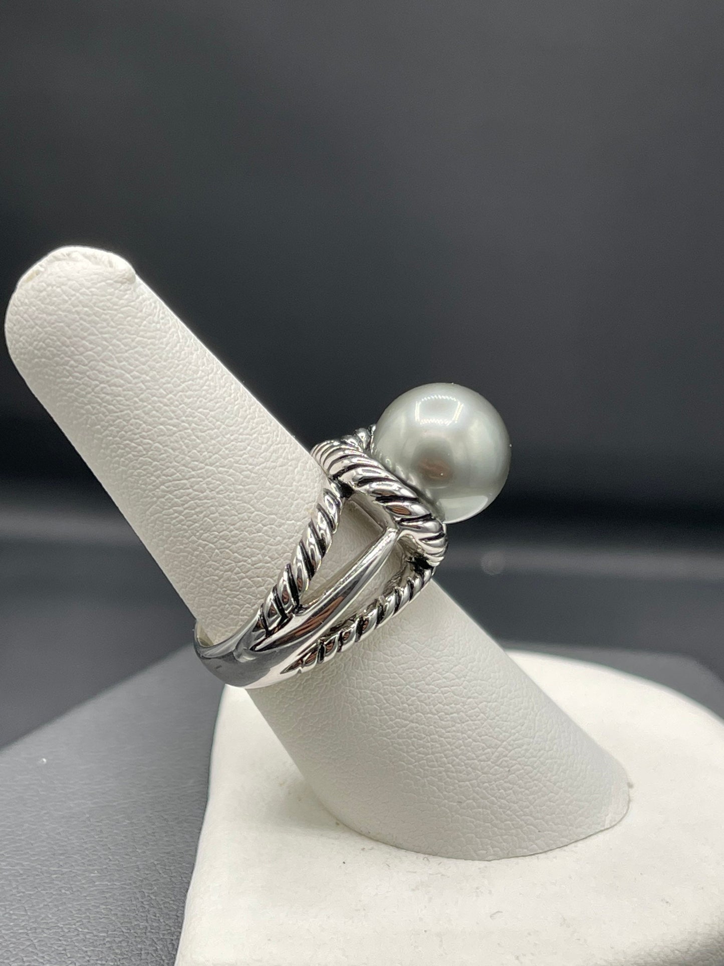 Tara & Sons Salt Water South Sea Pearl Black Enamel Sterling Silver Designer Ring (Size 7.5)