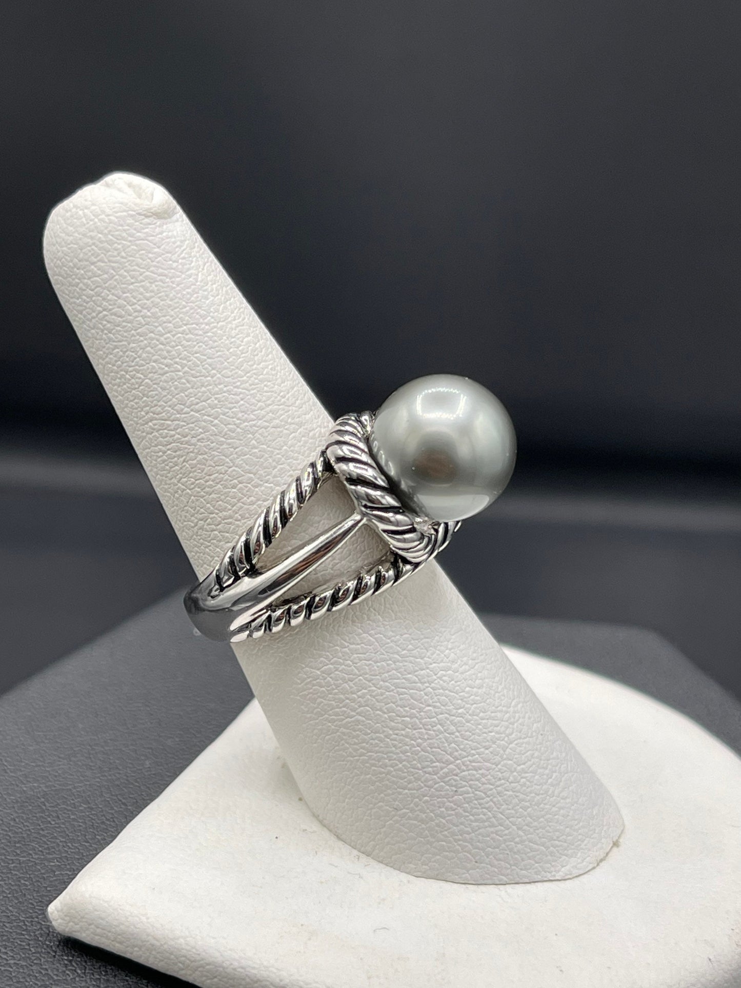 Tara & Sons Salt Water South Sea Pearl Black Enamel Sterling Silver Designer Ring (Size 7.5)