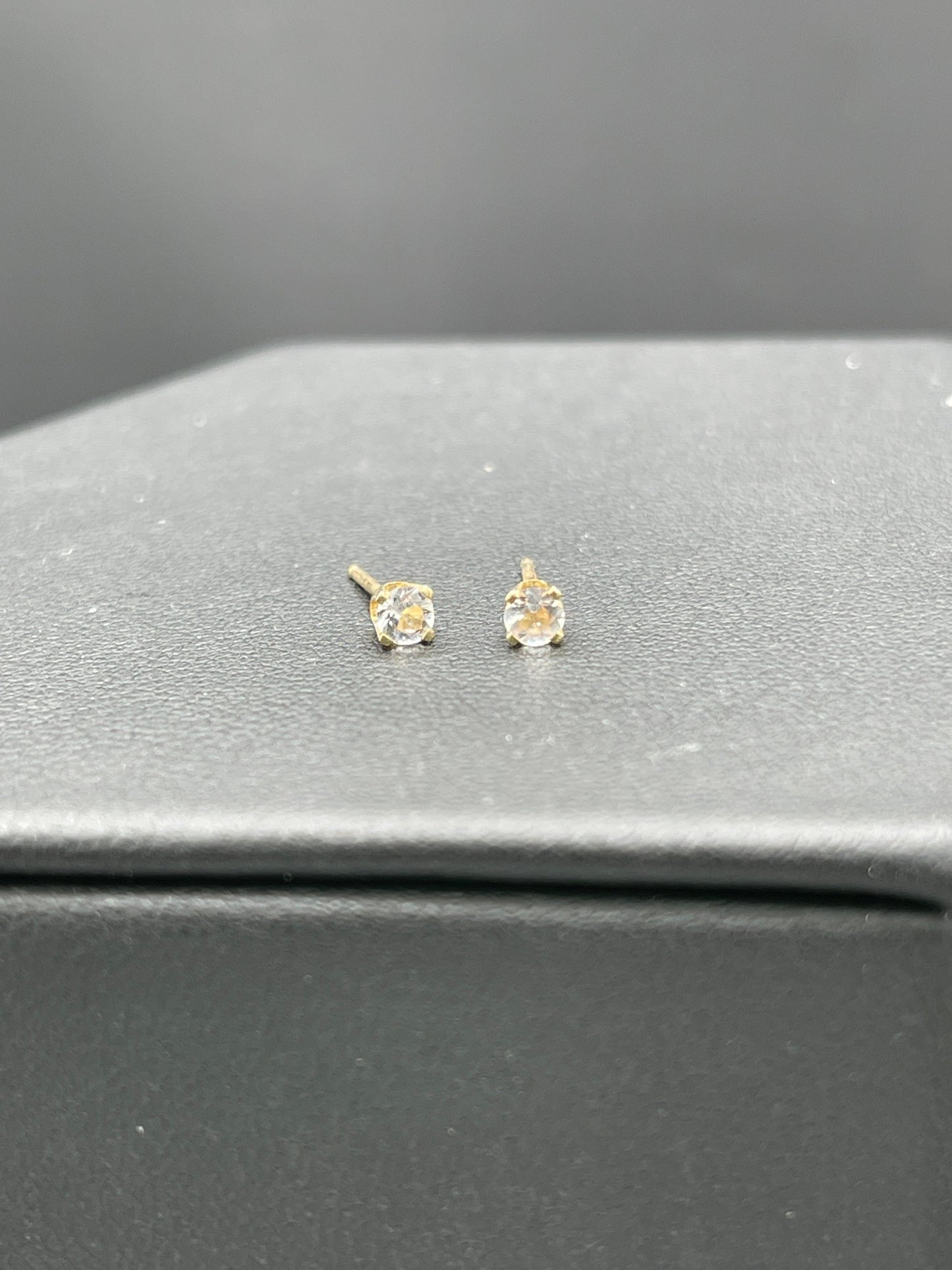 3MM White Topaz 14k Yellow Gold Stud Earrings