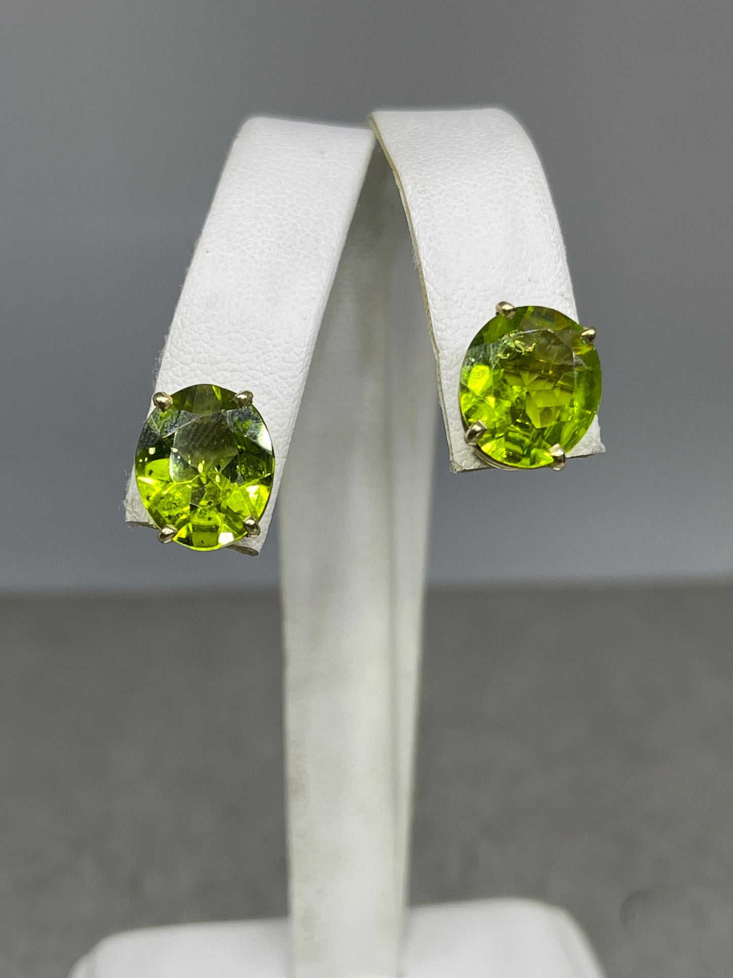 12.50 Carat Natural Peridot 14k Yellow Gold Stud Earrings