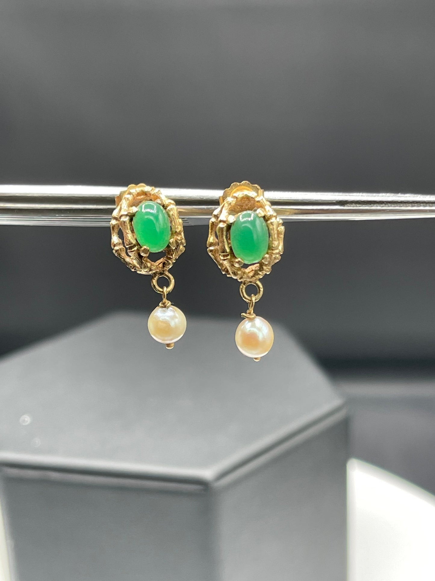 Natural Cabochon Emerald & Cultured Pearl 14k Yellow Gold Dangle Earrings