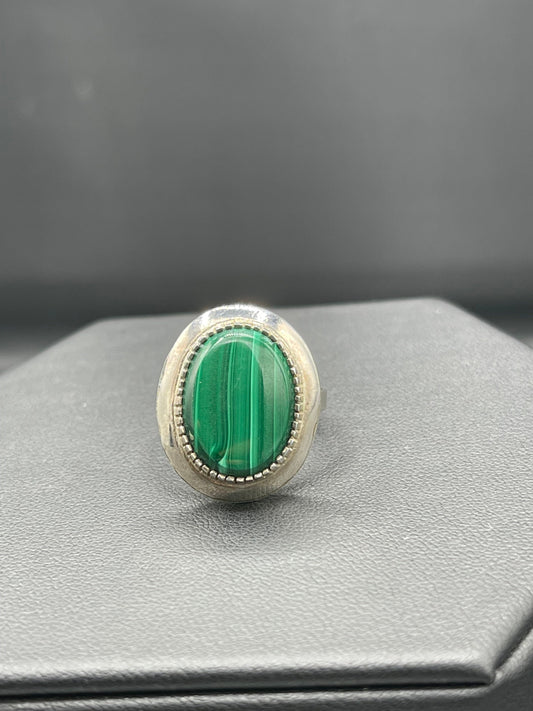 Malachite Sterling Silver Ring (Size 7.5)